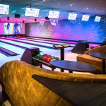 Luxe bowlingbanen met video projectie